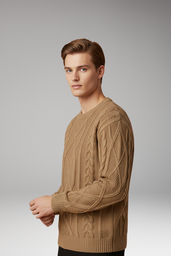 Men’s Cable Knit Jumper with Textured Pattern and Ribbed Edges