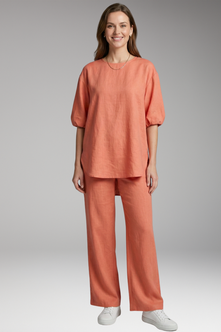 Women's Loungewear Set with Short Sleeves and Wide-Leg Trousers
