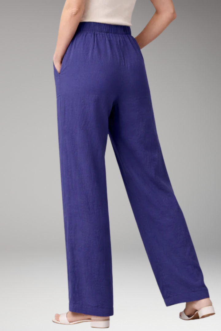 Women’s Trousers with Drawstring Waist and Side Pockets
