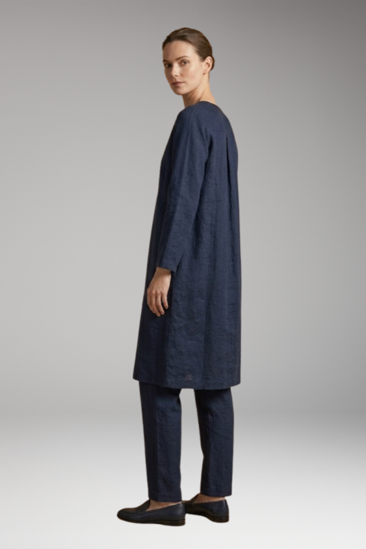 Women's Two-Piece Set with Short Sleeves and Wide Legs