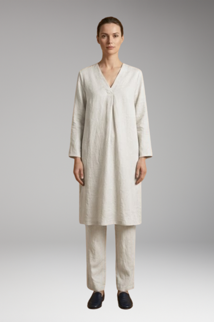 Women's Two-Piece Set with Short Sleeves and Wide Legs