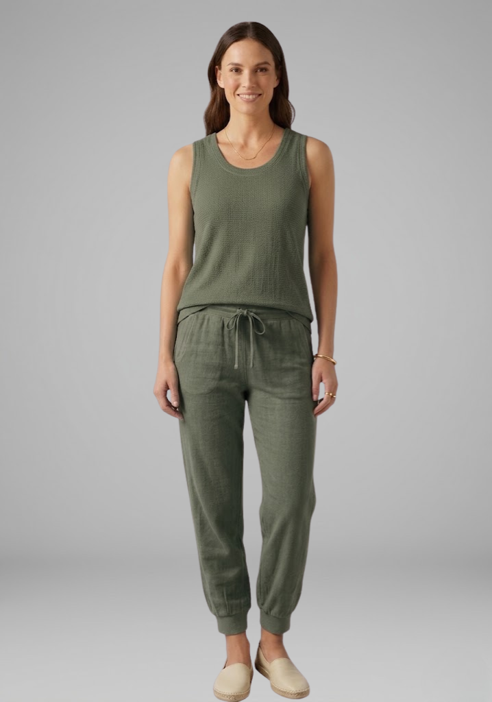 Women's Two-Piece Set with Sleeveless Top and Wide-Leg Trousers