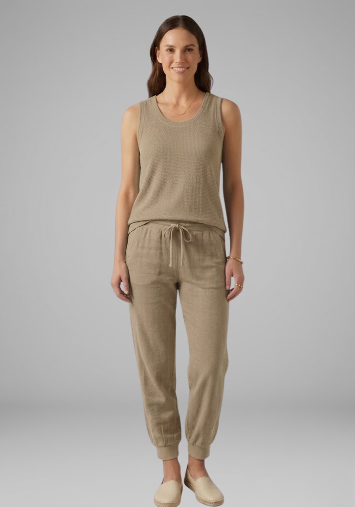 Women's Two-Piece Set with Sleeveless Top and Wide-Leg Trousers